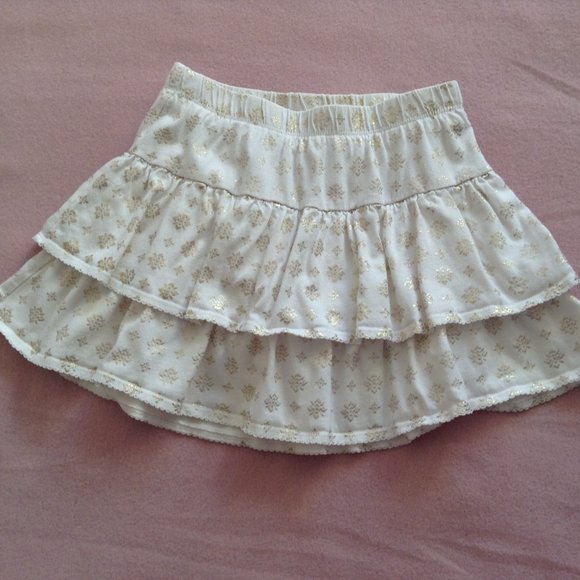 Gymboree Other - Gymboree Girls Skort, Double Ruffle, White with Gold Foil Pattern, Sz. 7